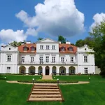 Feriested Dwor Zbozenna Przysucha
