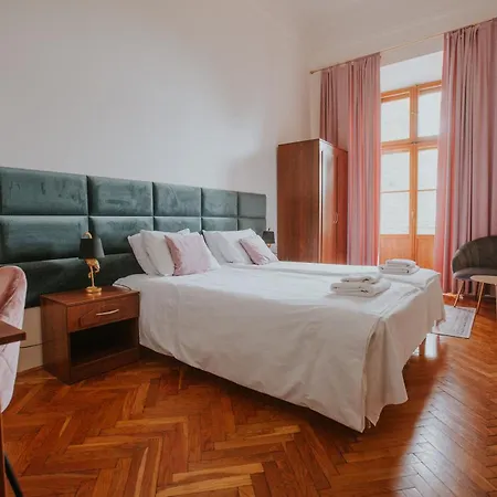 Dwór Zbożenna 3* Przysucha