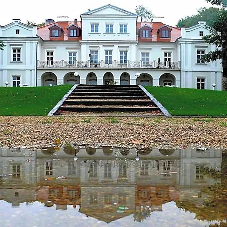 Feriested Dwor Zbozenna Przysucha