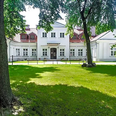 Dwor Zbozenna Feriested