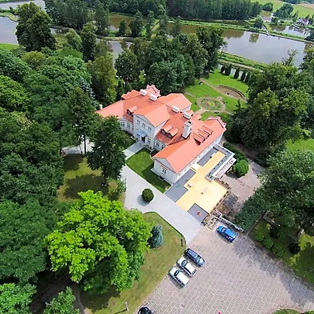 Dwor Zbozenna Feriested 3*