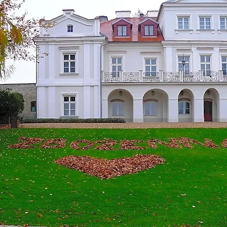Dwor Zbozenna