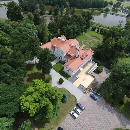 Dwór Zbożenna 3* Przysucha