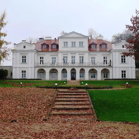 Resort Dwór Zbożenna 3*